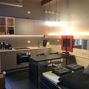 Spazio Luna Apartament Mediolan